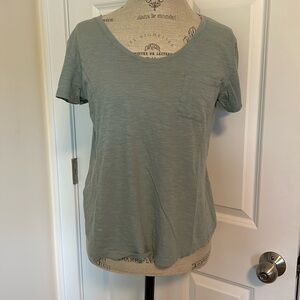 Women’s top green loft brand size medium